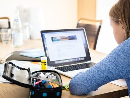 Adapting Recruitment Strategies for Remote and Hybrid Work Environments: Navigating the New Normal