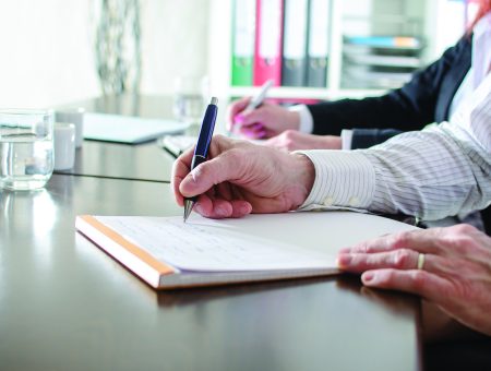 How to Move from Finance Manager to Financial Controller: A Step-by-Step Career Guide