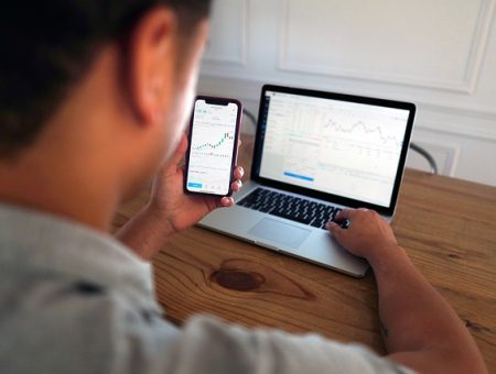 How Growing Companies Can Strengthen Financial Strategy Without Hiring Full-Time