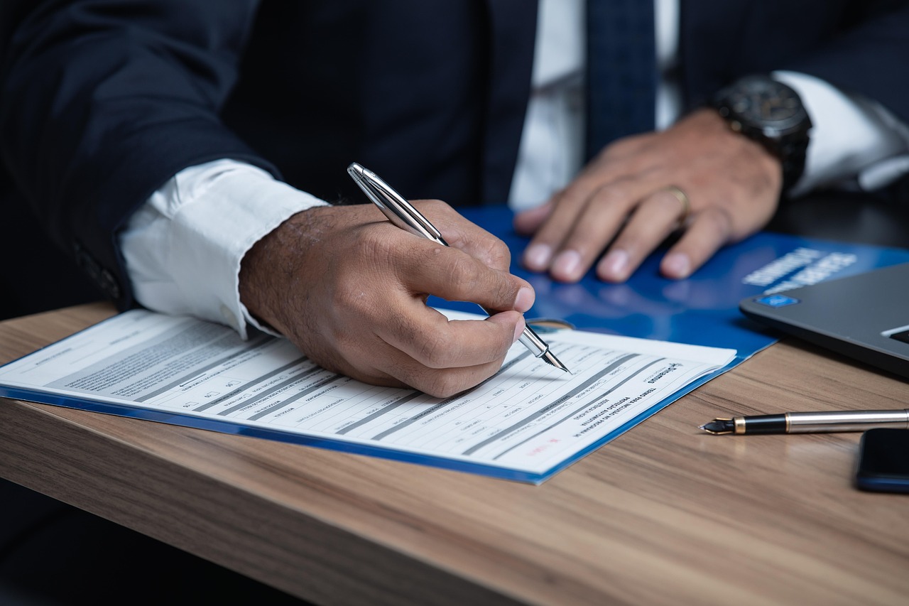 Fractional Management Accountant: Does the Model Work?